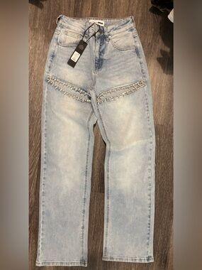 Fashion Nova Light Blue Straight-Leg Jeans with Chain Trim